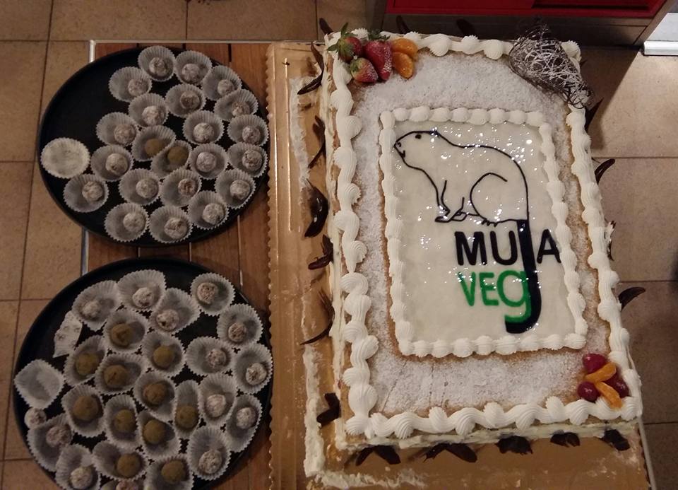 Torta Cena di Finanziamento MujaVeg Festival Vegano Muggia